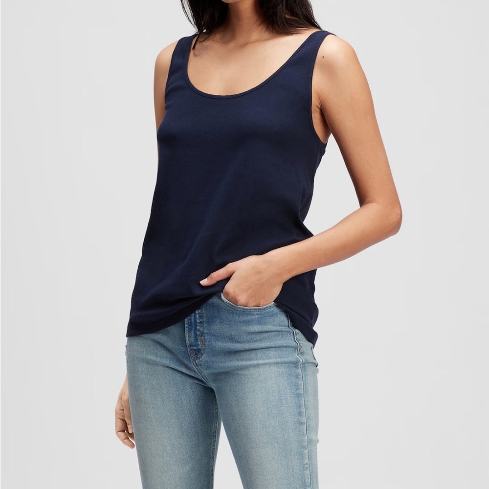 Gap Women / T-Shirts & Tanks Favorite Tank Top small tall navy uniform